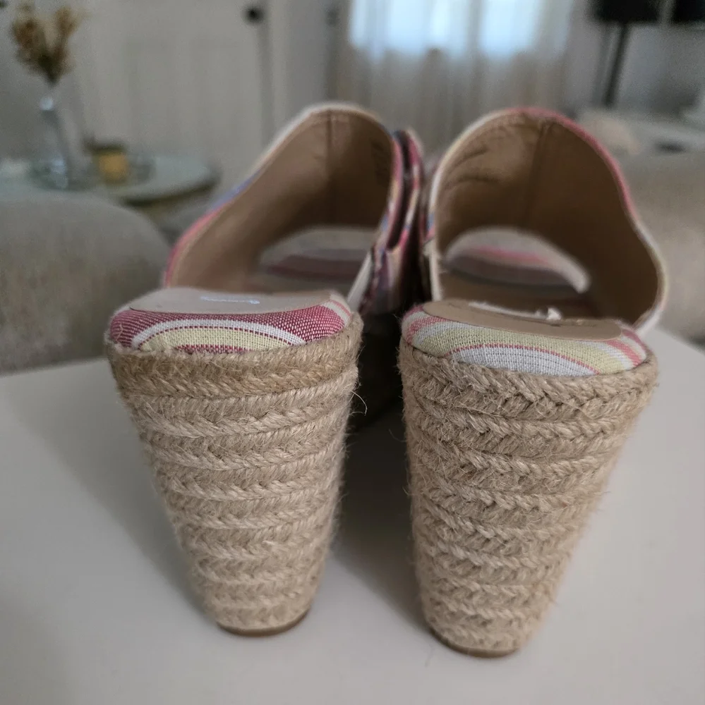 Sugar High‎ Wedge Womens Sandals Casual Size 8.5M Multi Color NEW